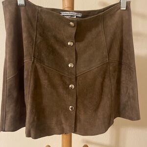 BEAUTIFUL VTG SOFT NATURAL BROWN SUEDE
SKIRT_size 40